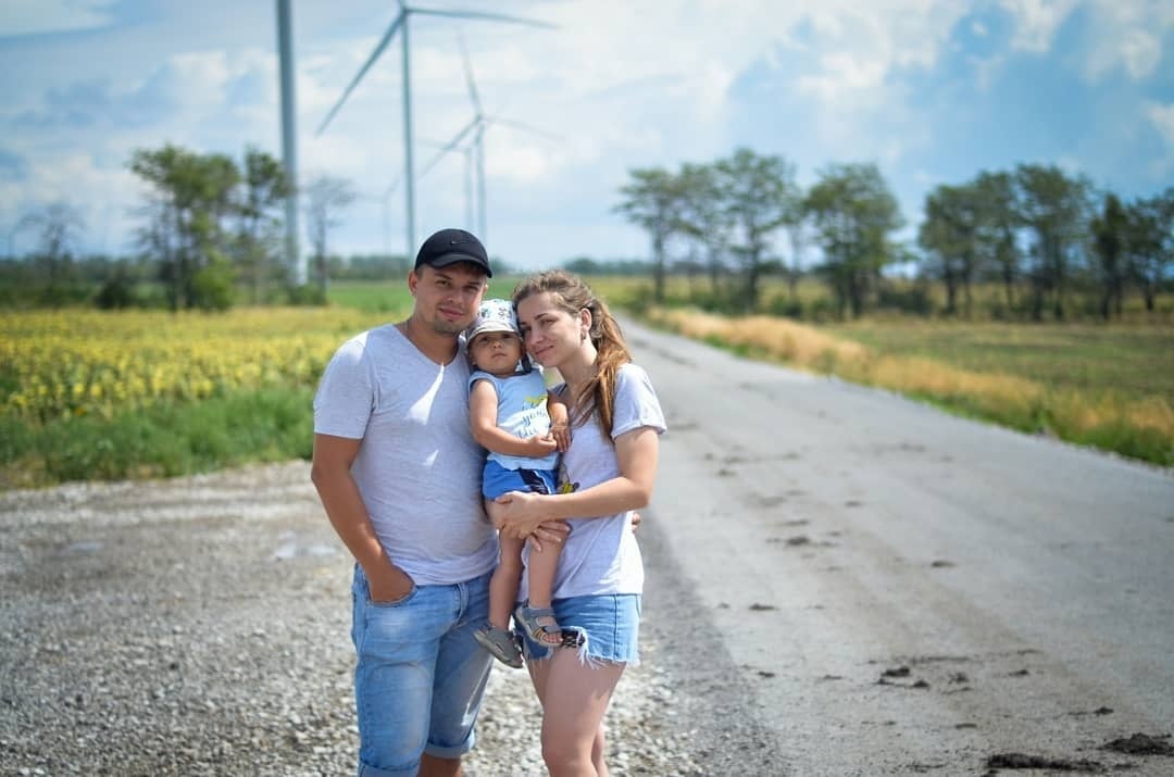 Ветряки возле Приморска стали популярной фотозоной у туристов и местных. В Instagram множество фотографий на фоне наших «мельниц»