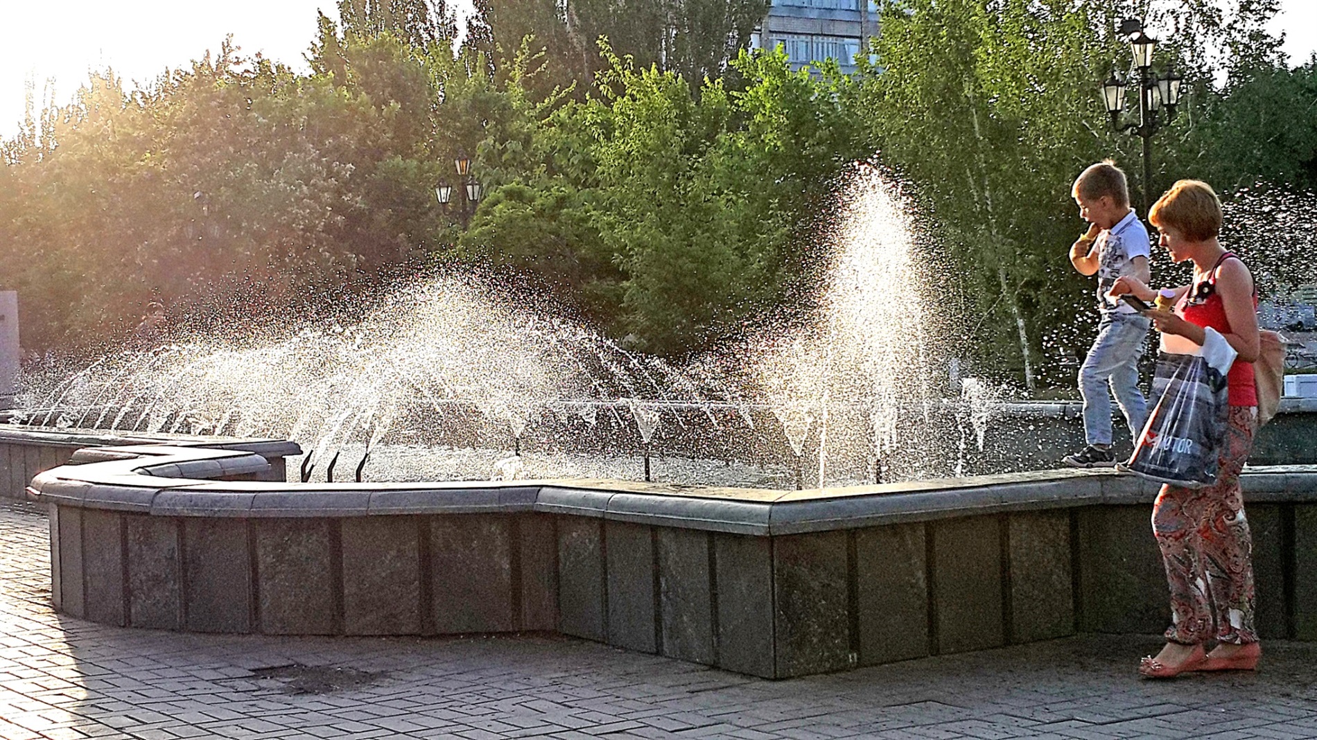 Анамның аузындағы фото