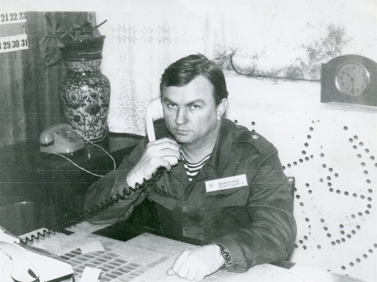 Александр Иванов, кабинет военной комендатуры 