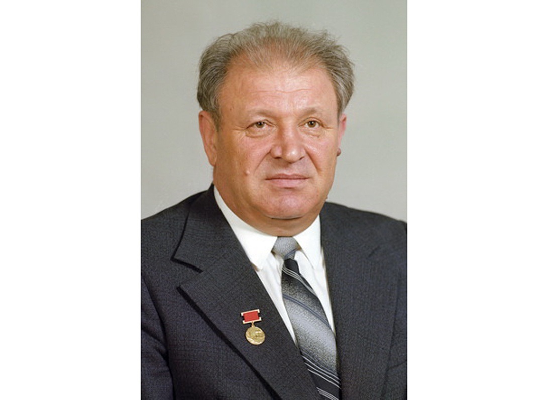 В.А.Динков