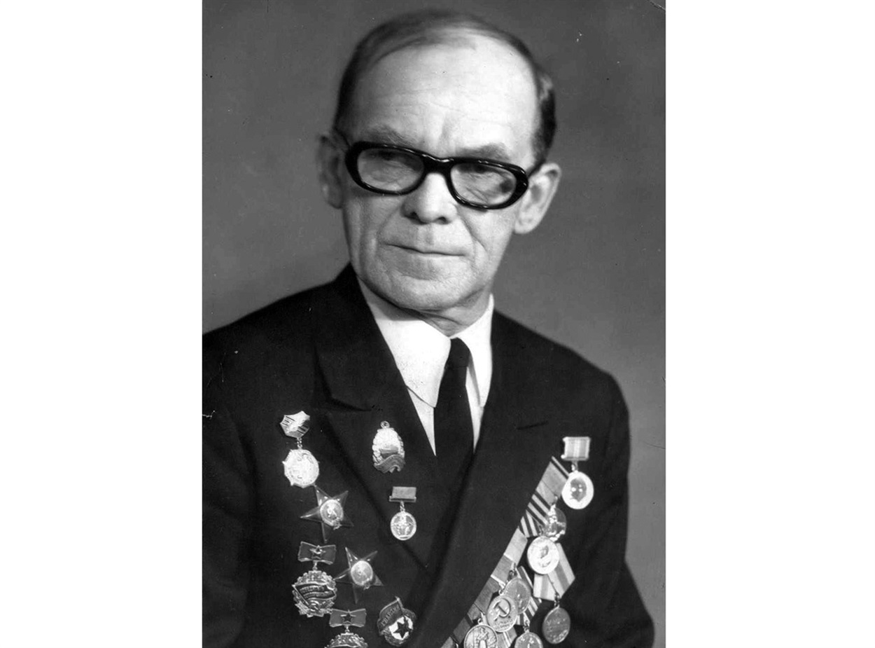 Виктор Лебедев