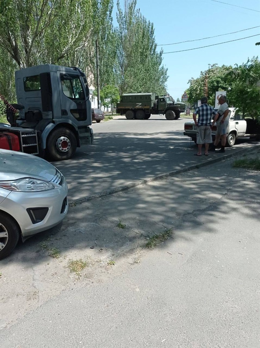 Перекриті дороги до Приморської площі, де окупанти влаштували "свято"