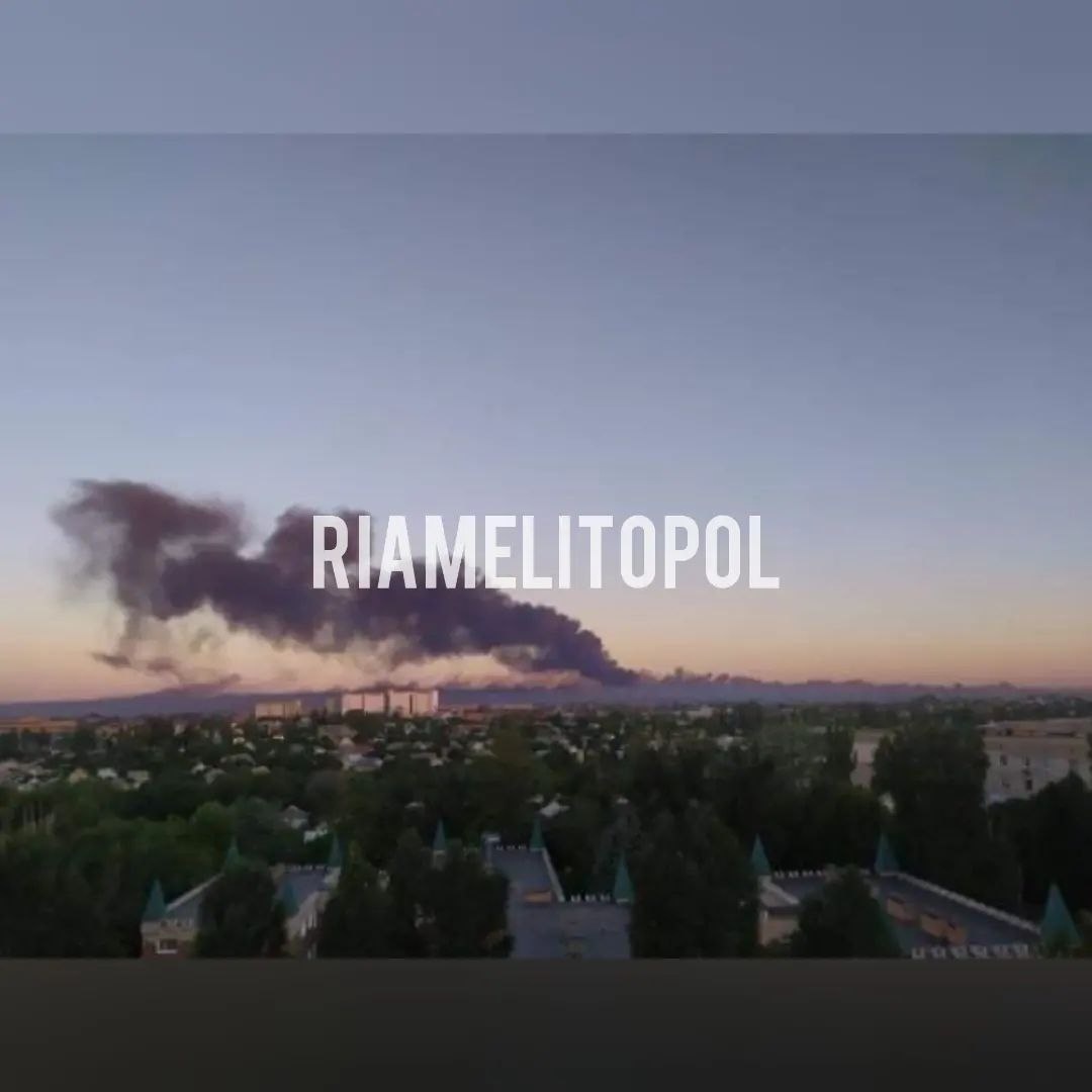 Мелітопольський військовий аеропорт після вибухів