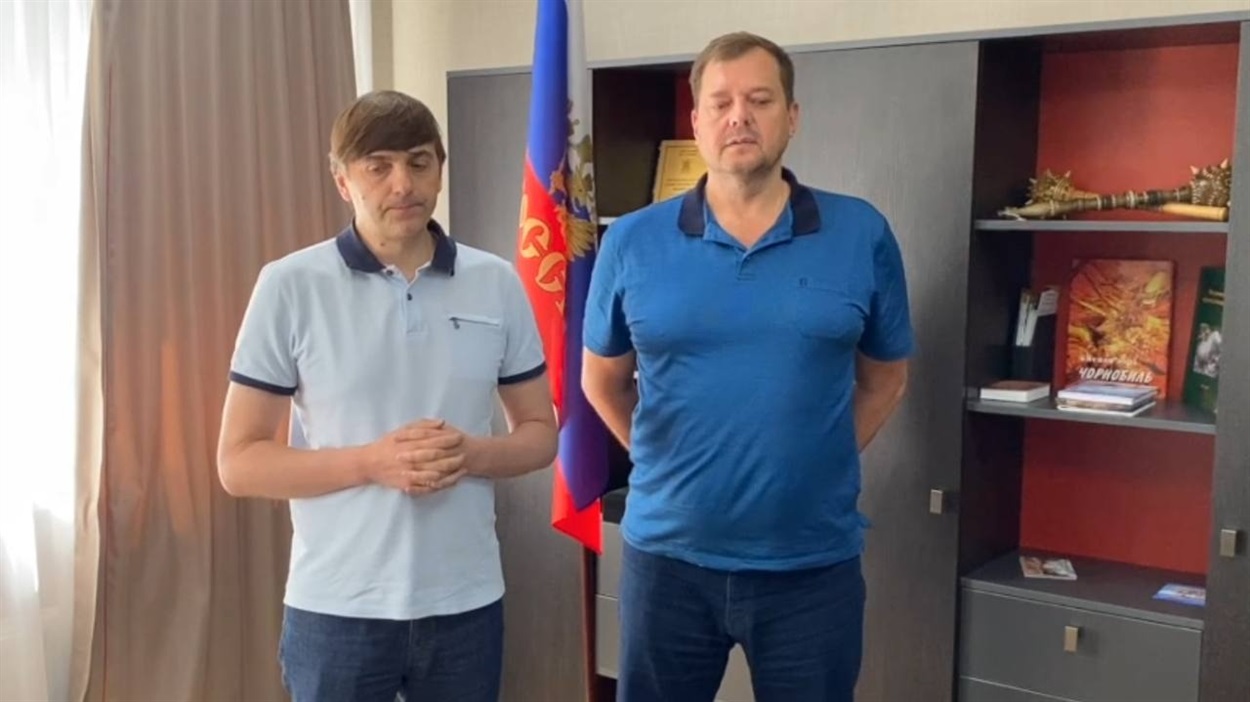 Міністр просвещенія рф сергій кравцов(зліва) та гауляйтер т.о.частини  області є.балицький