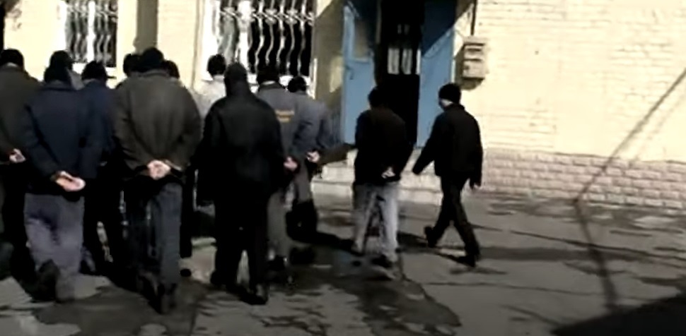 Ув'язнені в БИК 77