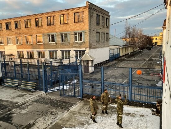 російські військові на території Бердянської колонії
