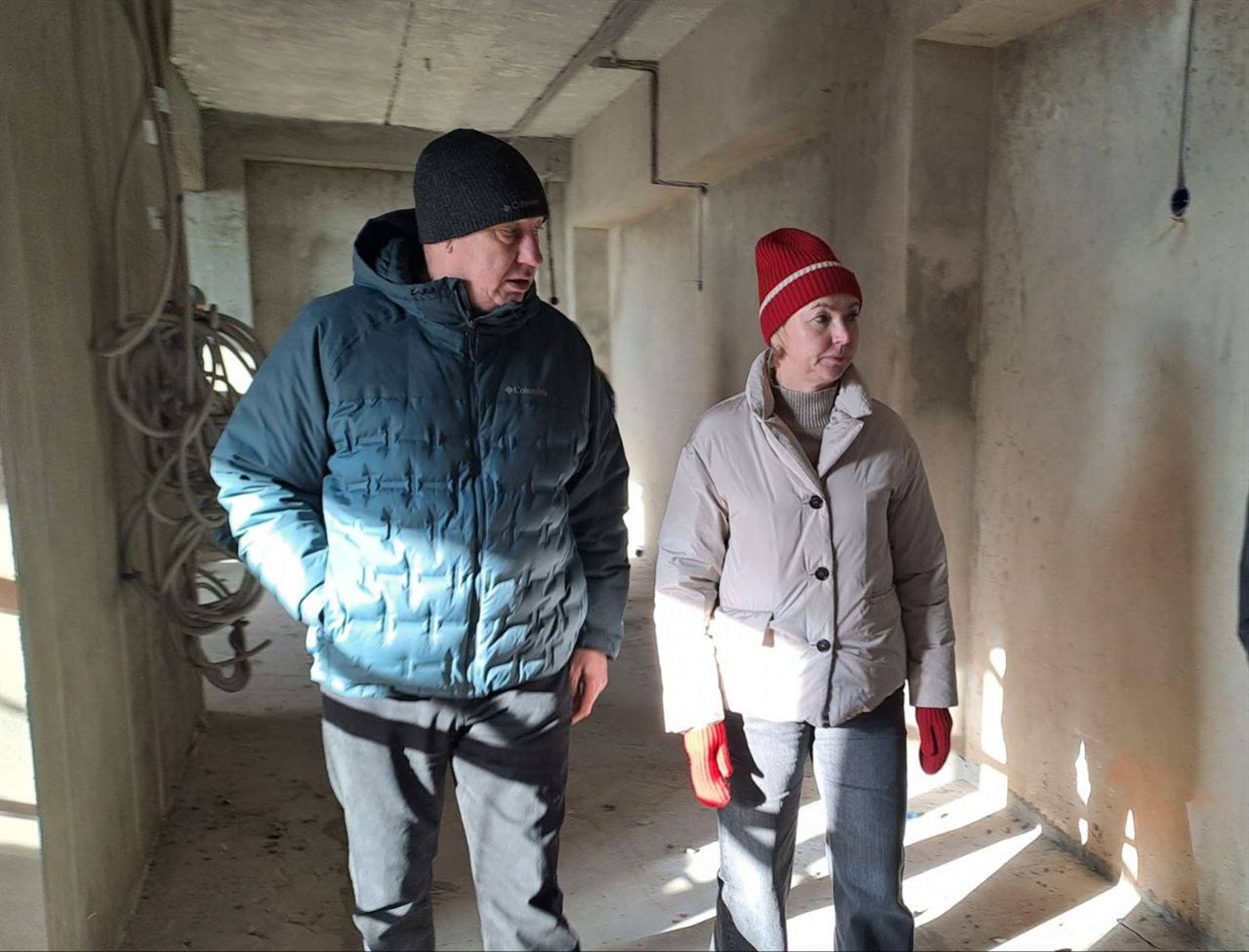 Голова окупаційного уряду області Ірина Гехт констатувала зрив строків ремонту об'єктів у Бердянську