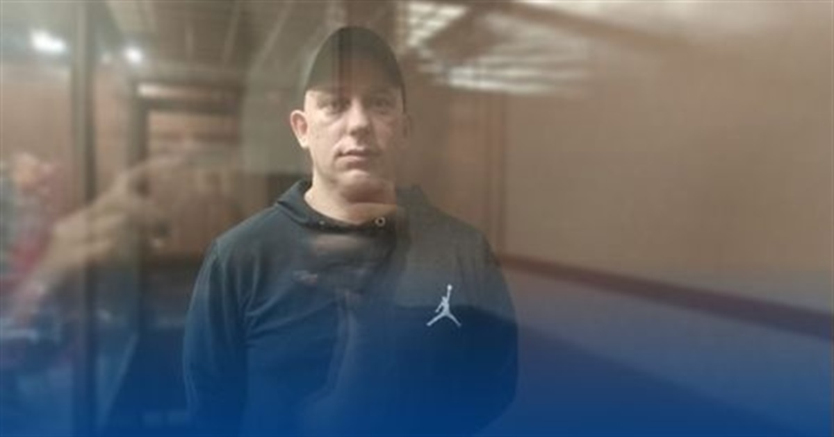 Південний окружний військовий суд у Ростові-на-Дону засудив жителя Бердянська Дмитра Кравцова  до 15 років позбавлення волі