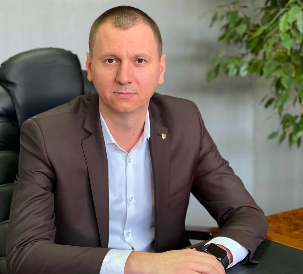 Відповідальний за закупівлю Олег Каганович