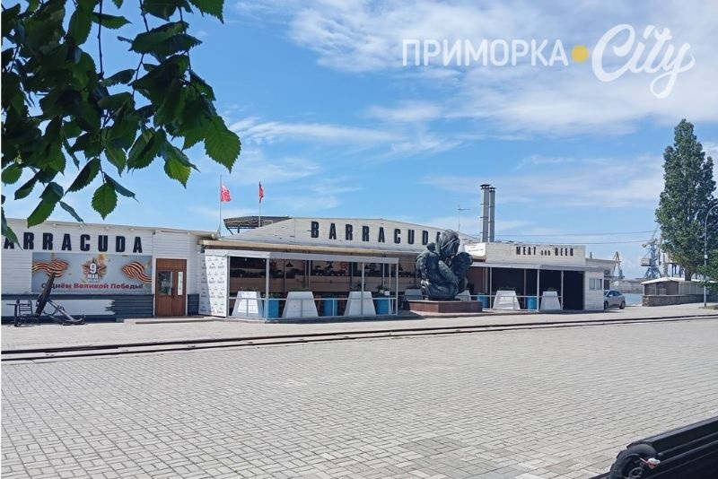 Набережна та центральний пляж в тимчасово окупованому Бердянську