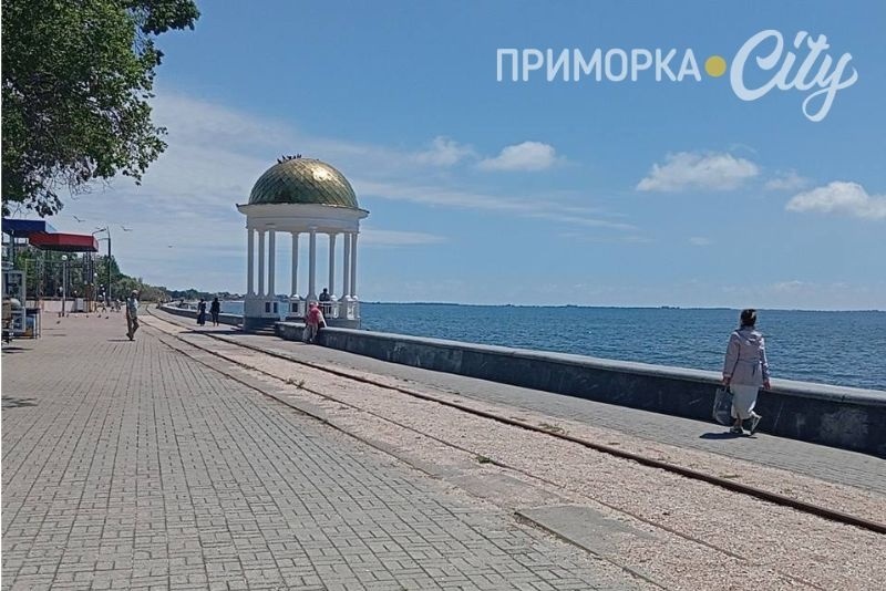 Набережна та центральний пляж в тимчасово окупованому Бердянську