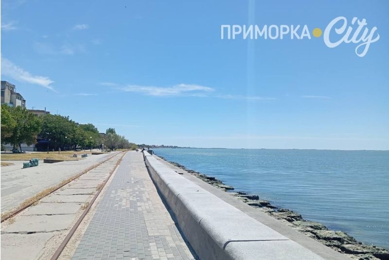 Набережна та центральний пляж в тимчасово окупованому Бердянську