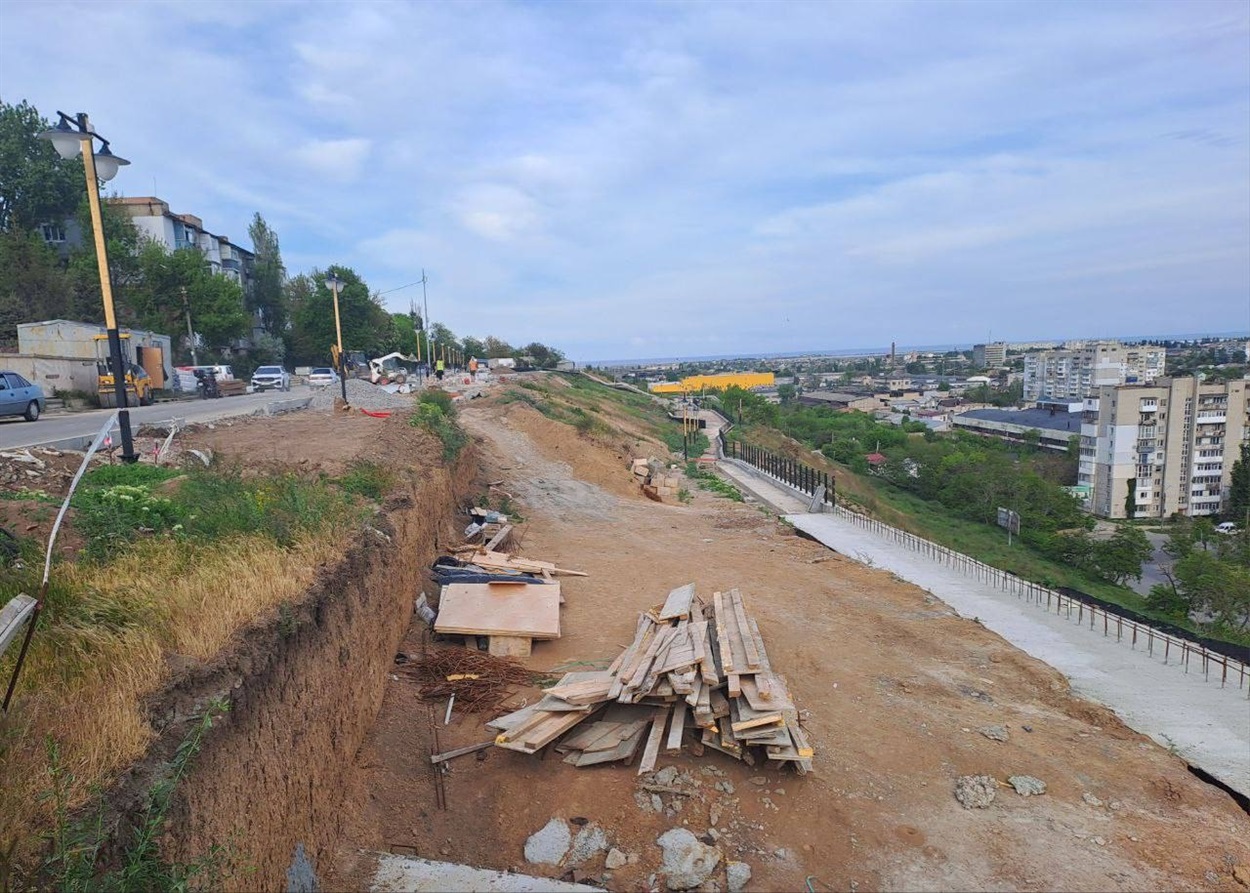 Оглядовий майданчик по вулиці Правди у Бердянську 