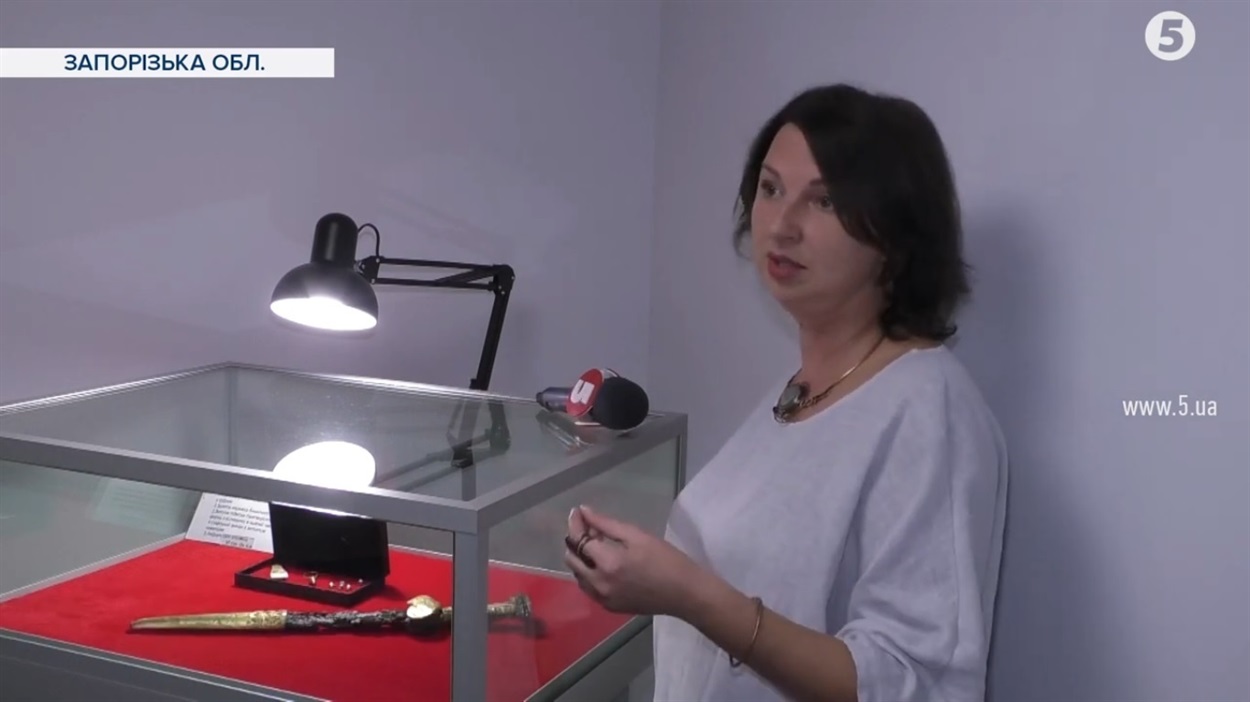 Аліна Чернявська на відкритті нової експозиції